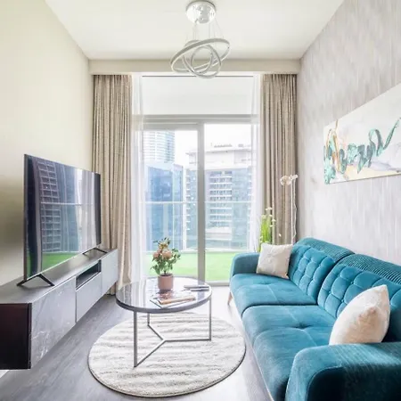 Luxury 2 Bedroom With Burj Khalifa View Dubai Exterior photo